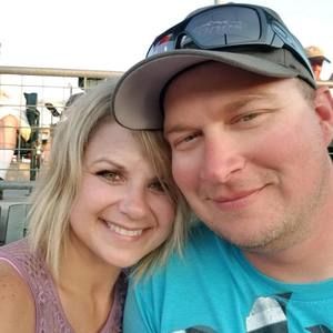 Meet your Posher, Adrienne